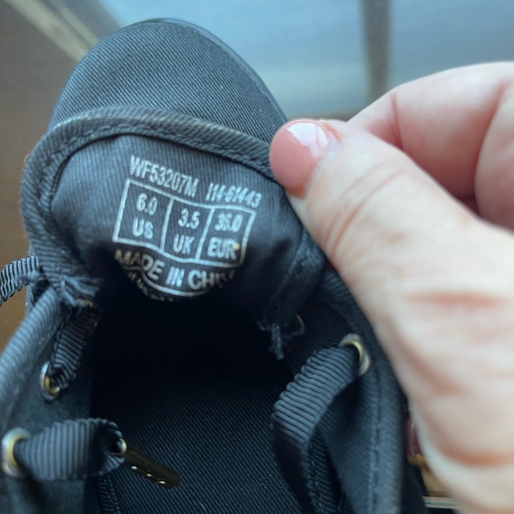 Keds Taylor Swift Sneaky Kitty Black Canvas Sneakers sz 6 - Picture 4 of 4